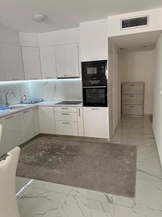 Adriatisk apartman Bečići Eksteriør billede